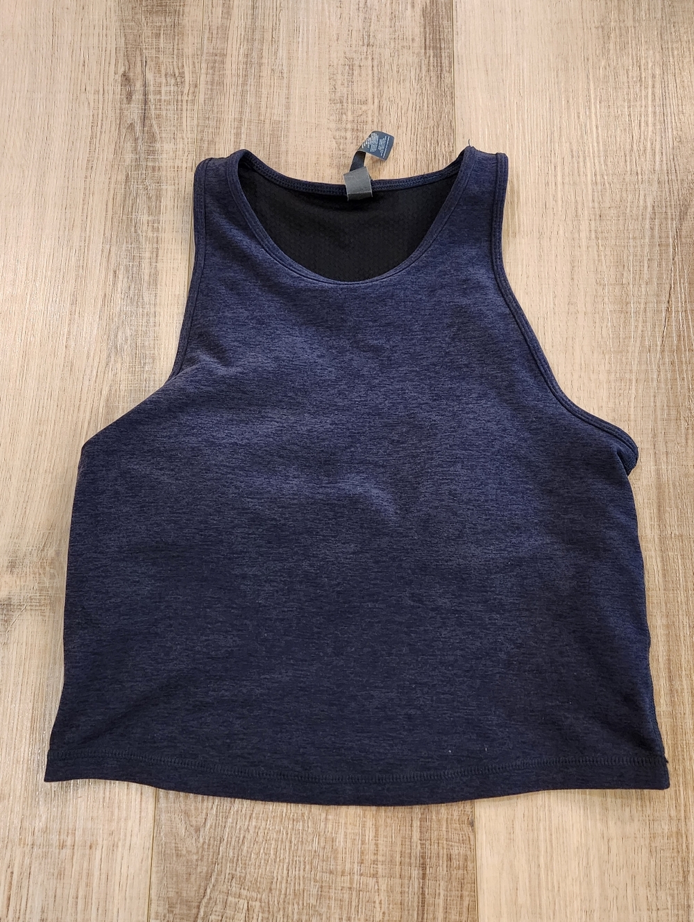 Vuori Womens Tank Top Built In Bra Small Blue Athletic Workout Yoga Sleeveless